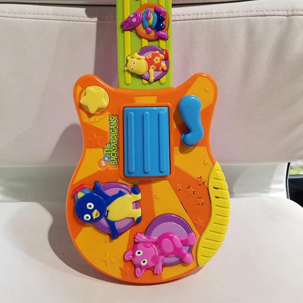 It's time to sing and play with the Backyardigans!